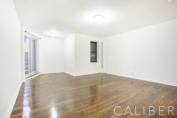 Rented by Caliber Associates | media 10