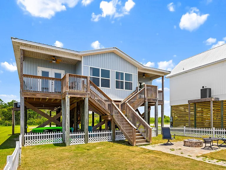 486 Beatrice Point Rd — Photo 30