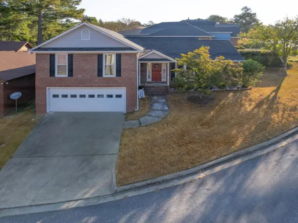 27 Lakewood Pl, Phenix City, AL 36867