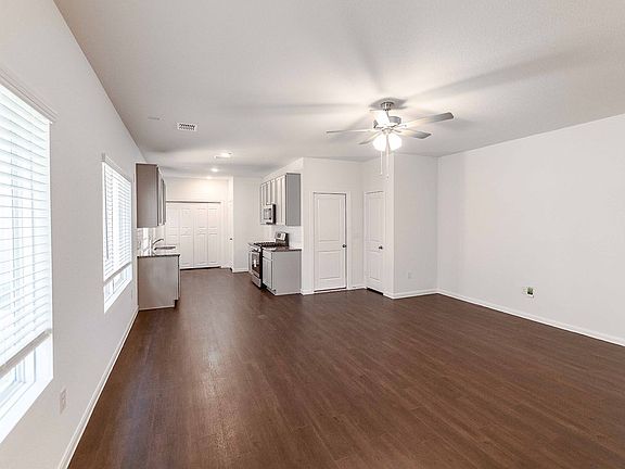 3rd image of 364 Kenai Dr