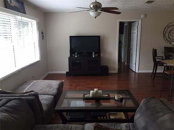 4th image of 3044 Dikewood Ct