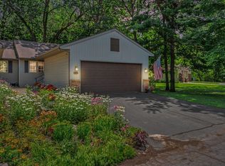 832 Highbanks Dr #19, Allegan, MI 49010