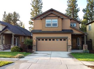 19725 Aspen Meadows Dr, Bend, OR 97702
