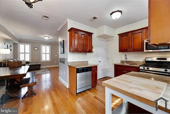 1637 Kramer St NE — Photo 17