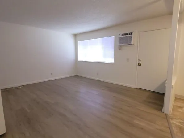 BS116 - WhiteFront, 1165 B St APT 5, Yuba City, CA 95991
