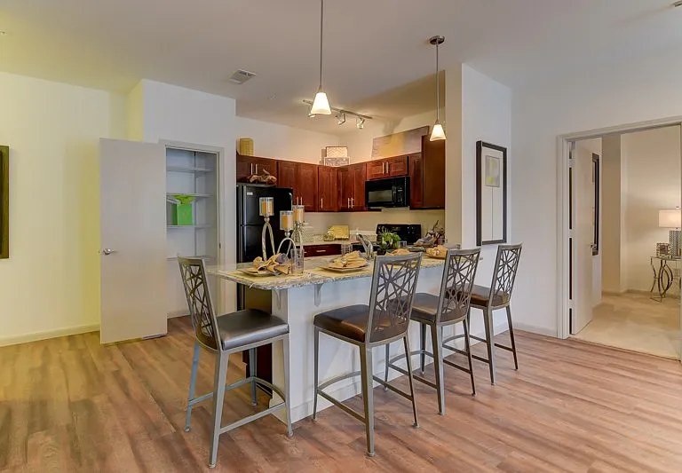 Volar Apartments — Photo 5
