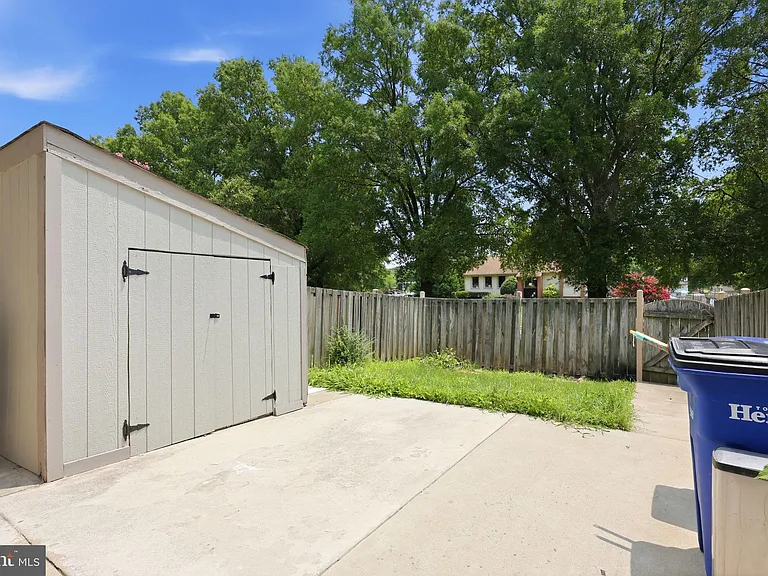 1211 Springtide Pl — Photo 23