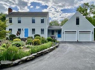 522 Hailes Hill Rd, Swansea, MA 02777