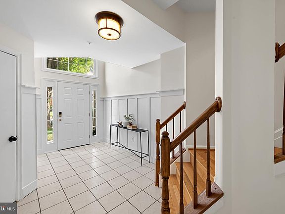 2nd image of 5327 Tarkington Pl