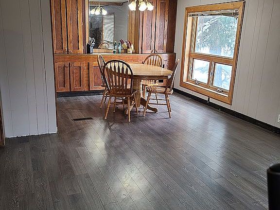 3rd image of 1620 31st St