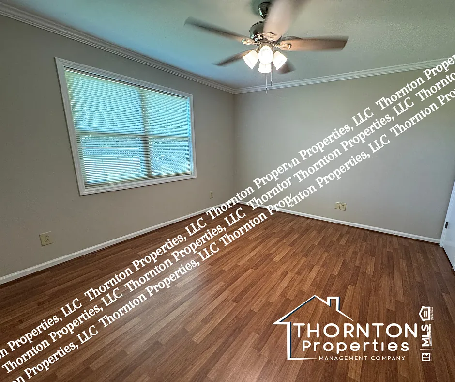 2 bed, $1,200 — Photo 4