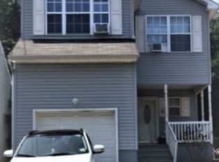 31 1st St, Freehold, NJ 07728
