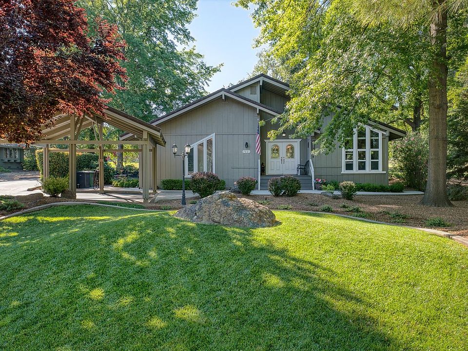 2nd image of 7021 Pescado Cir