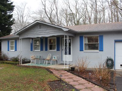 128 Upward Acres St, East Flat Rock, NC, 28726