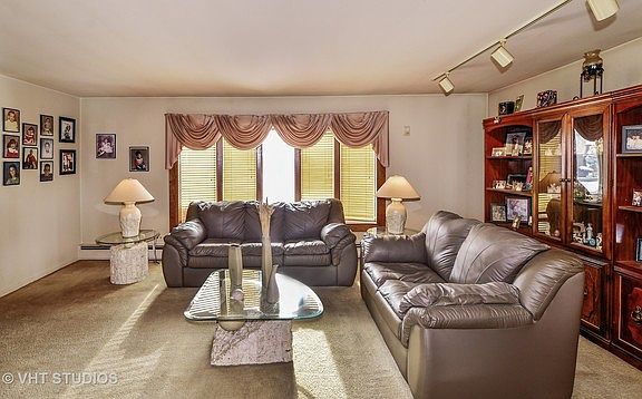 3rd image of 1203 Norwood Ave