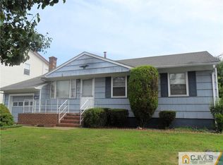 68 Whitman St, Carteret, NJ 07008