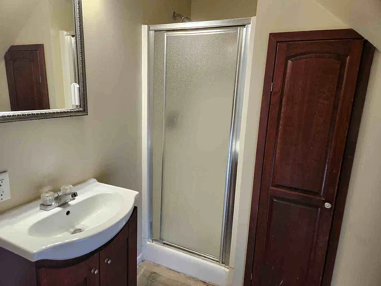 143 Brockway Ave #UPPER — Photo 9