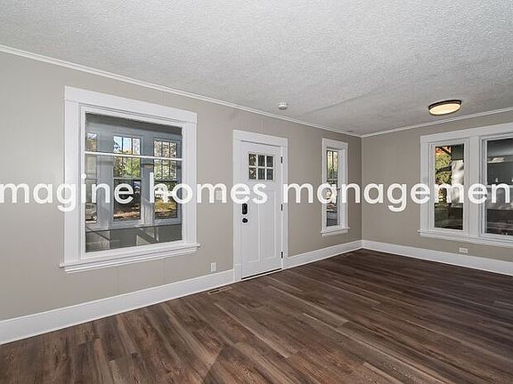 2nd image of 3117 43rd Ave S