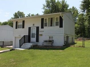 18205 E 16th Ter N, Independence, MO 64058
