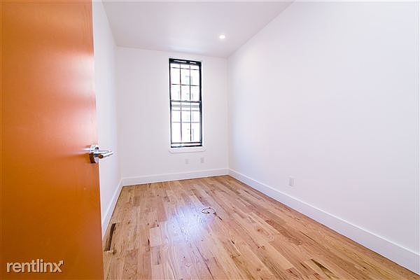 578_Bushwick_Avenue__3R-4