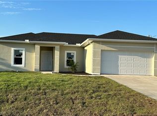 431 Rayford St, Lehigh Acres, FL 33974