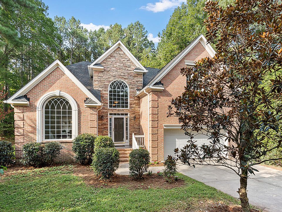 1st image of 11 Piedmont Forest Ct