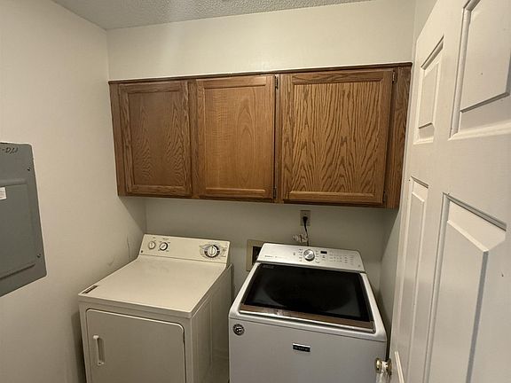 3rd image of 6646 Rocky Park Dr