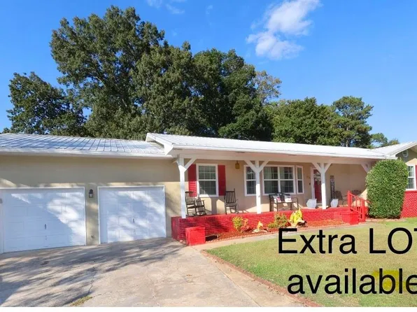174 Midway Ln, Anniston, AL 36206