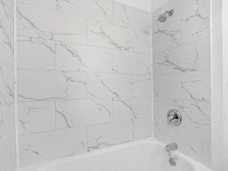 912 S 5th St #3 — Photo 7