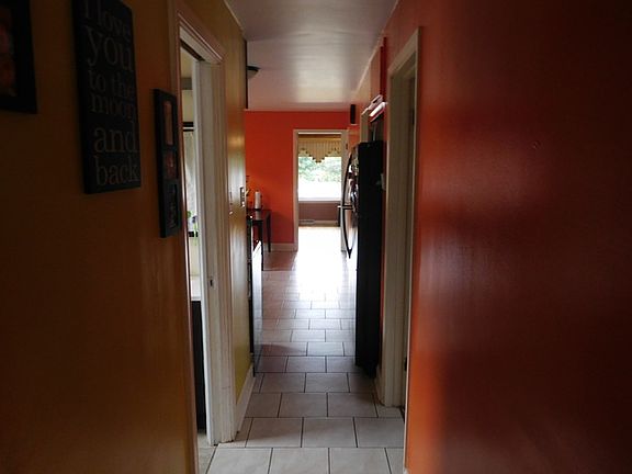 5th image of 9619 S Houston Ave #0