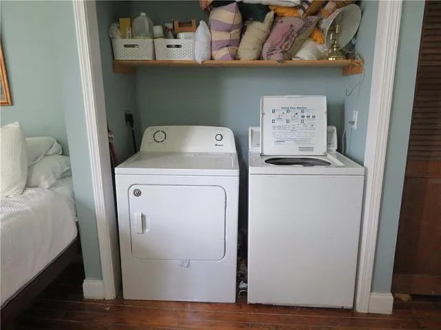 5724 Rosemary Pl — Photo 9