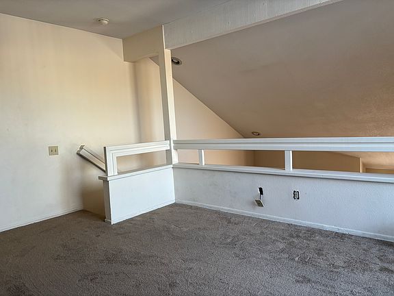 5th image of 1190 Tivoli Ln Unit 210