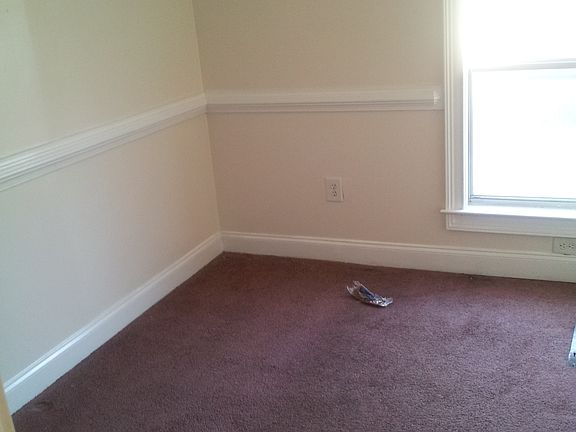 3rd image of 417 Briarwood Trl