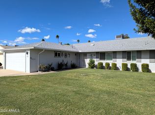 10410 W Prairie Hills Cir, Sun City, AZ 85351