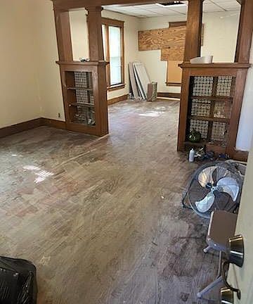 4th image of 1301 Cousin St