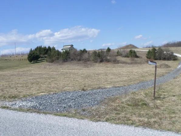 20 Kime Hatchery Rd, Gardners, PA 17324