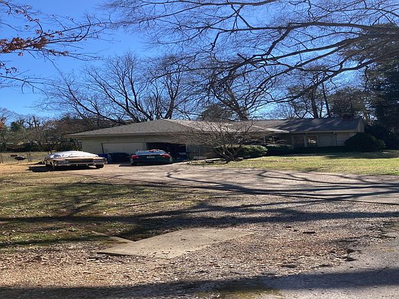 3rd image of 114 Wyers Dr