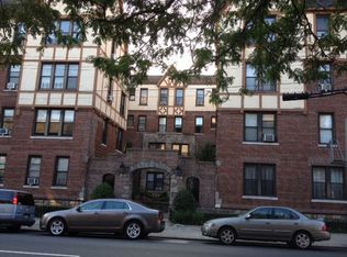 3306 Crescent St #M3, Astoria, NY 11106