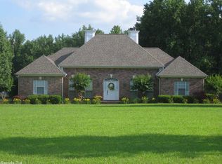 275 Edgewood Dr, Cabot, AR 72023
