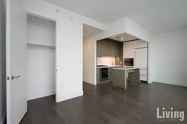 Rented by Living New York