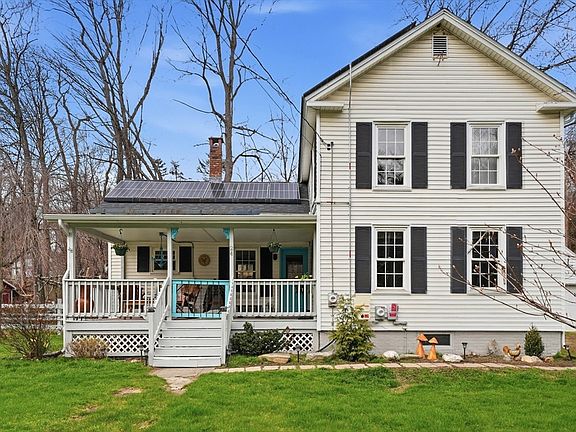 2nd image of 24 Worthington Rd