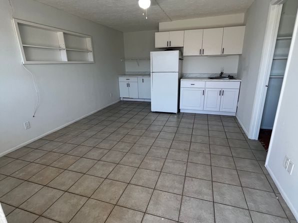 2041 Fiesta Dr APT B