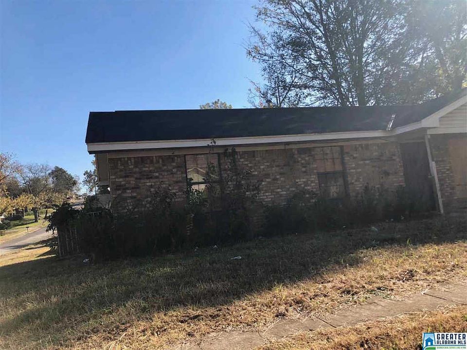 2nd image of 401 55th St