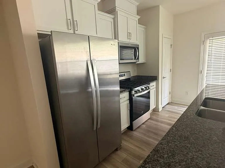 2100 Solana Woods Dr — Photo 7