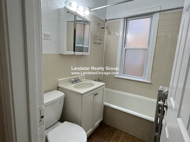 4931 N Whipple St #2E — Photo 27