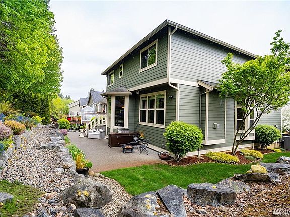 3rd image of 1398 Sunrise Vista Ln SW