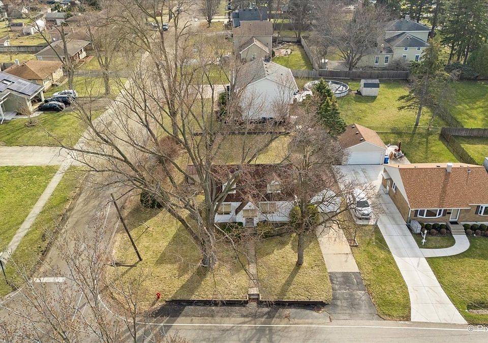 1st image of 3 S South Elgin Blvd