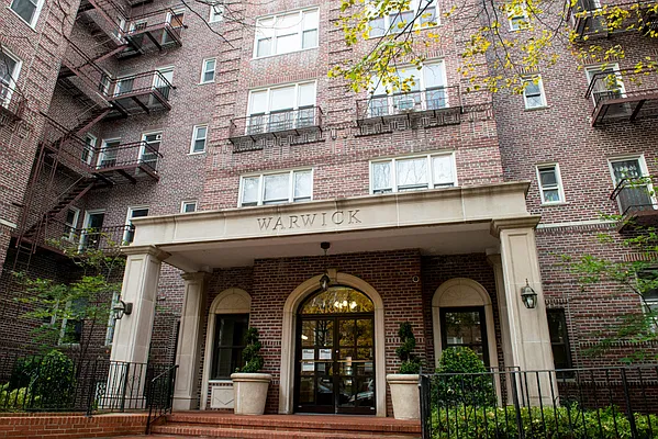 Sold by Owner | media 21