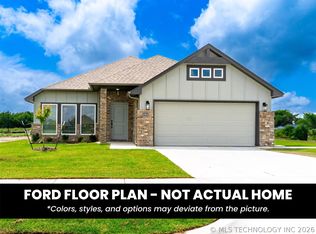 10986 S 272nd East Ave, Coweta, OK 74429