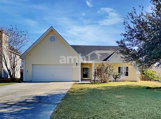 104 Cassels Ln, Summerville, SC 29485